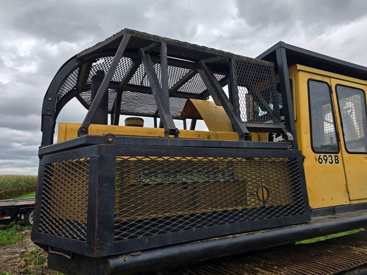 deere-693b-image-37