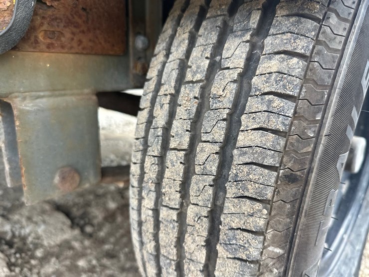 2012-wacker-neuson-e1100-image-37
