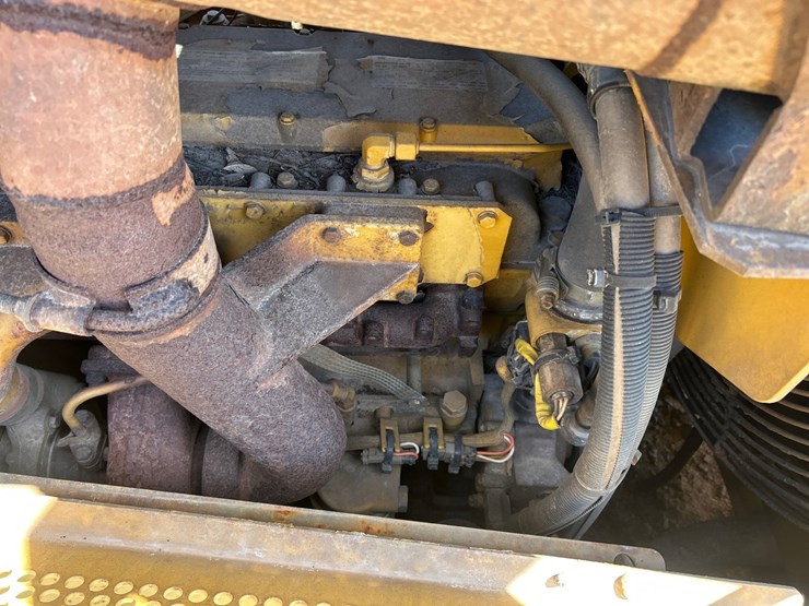 caterpillar-d6m-image-34