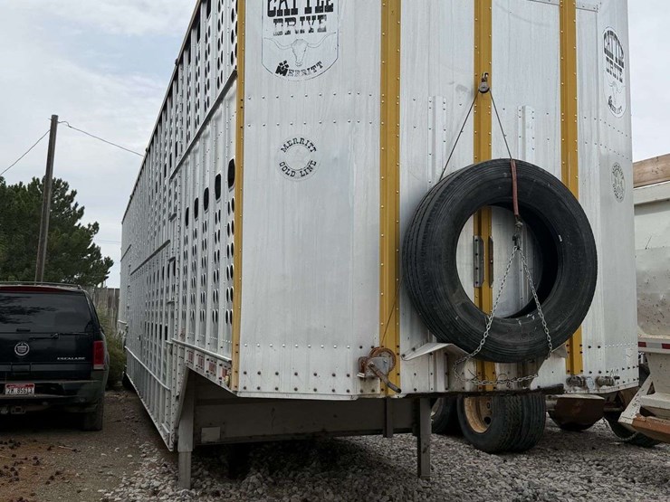 2003-merritt-cattle-trailer---53'-image-7