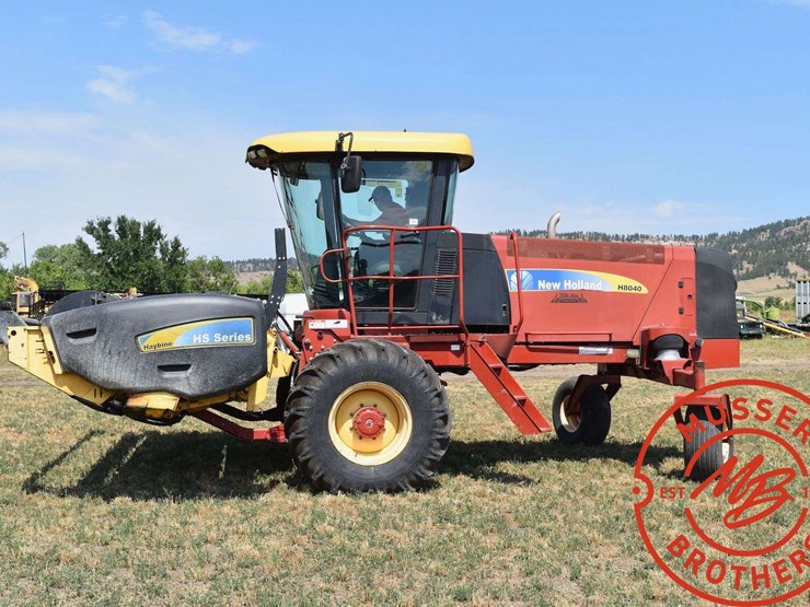 2010-new-holland-h8040-image-4