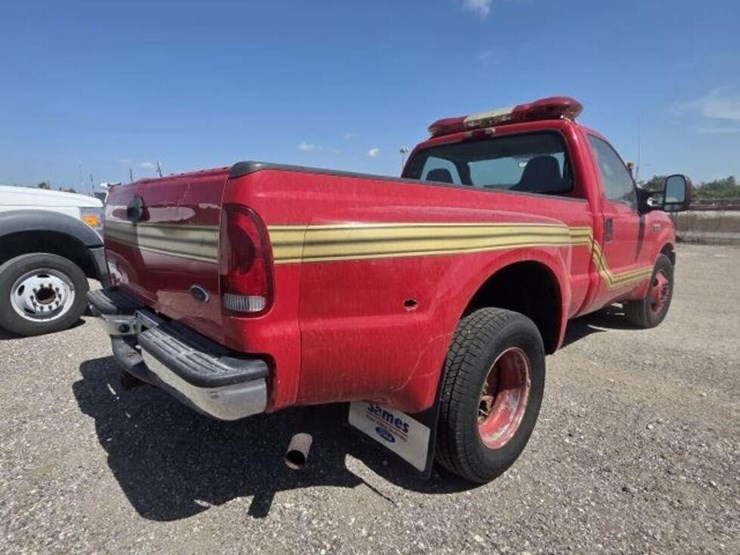 2005-ford-f350-image-3
