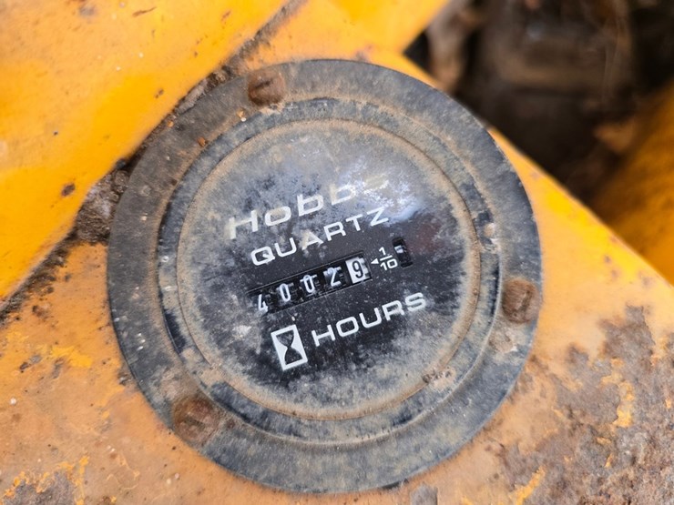 john-deere-555-image-32