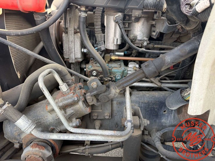 2011-international-durastar-4300-image-11