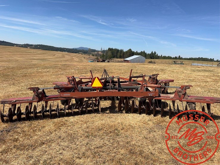 case-ih-485-image-6