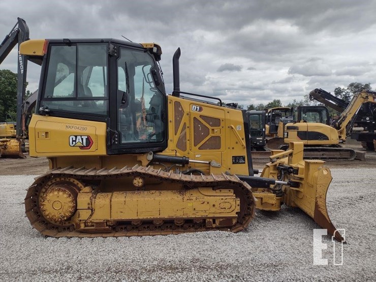 caterpillar-d1-image-3