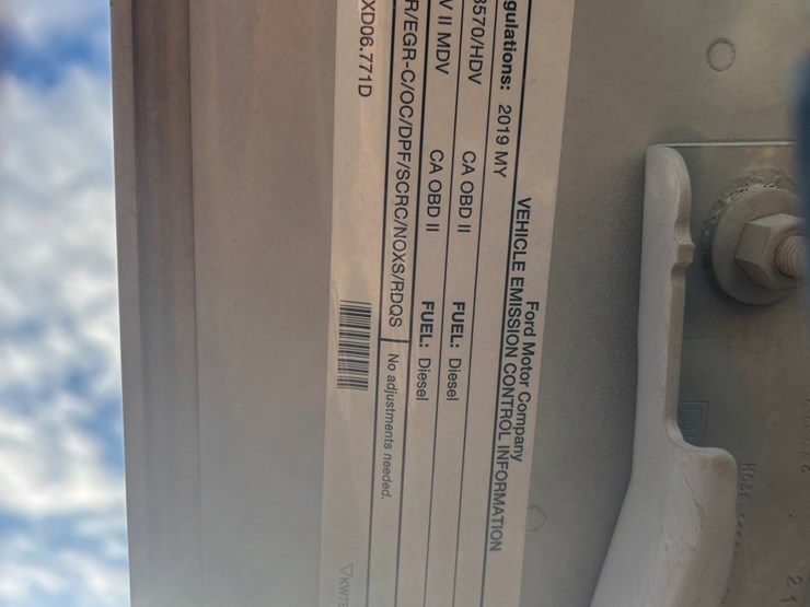 2020-ford-f350-image-45