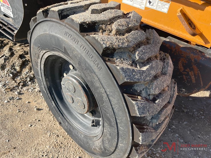 2020-case-580n-ep-loader-backhoe-image-9