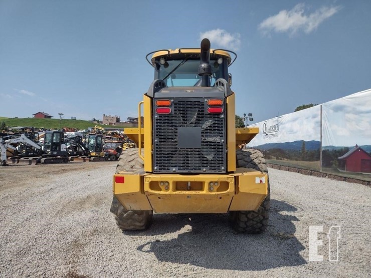 2017-deere-524kii-image-4