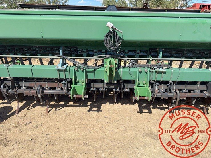 john-deere-1520-image-11