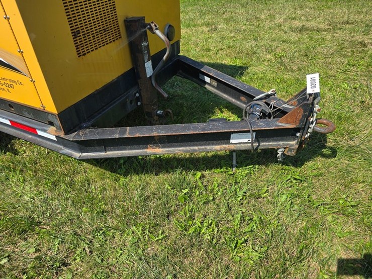 #2001-•-2015-vermeer-lp833sdt-vac-trailer-image-10