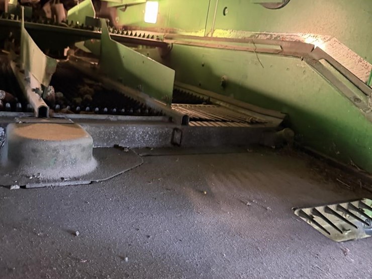 2011-john-deere-9870-sts-image-62