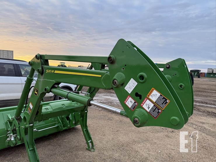 2023-john-deere-520m-image-7