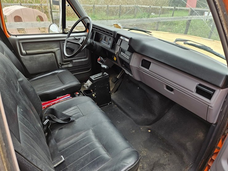 1997-ford-800-image-50