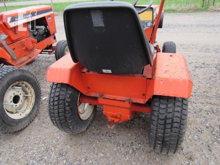 case-ih-220-image-5