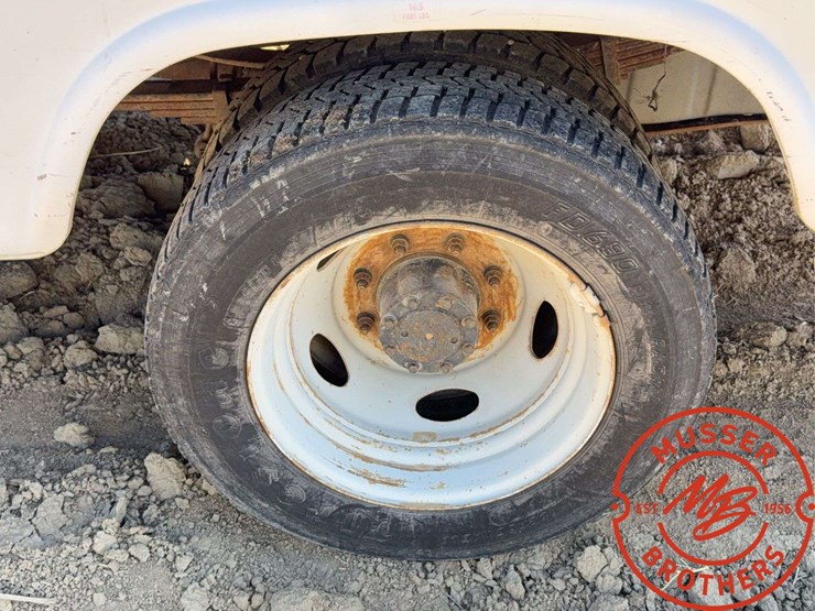 2002-ford-f550-image-20