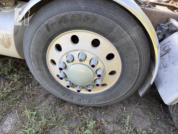 2006-kenworth-w900-image-72