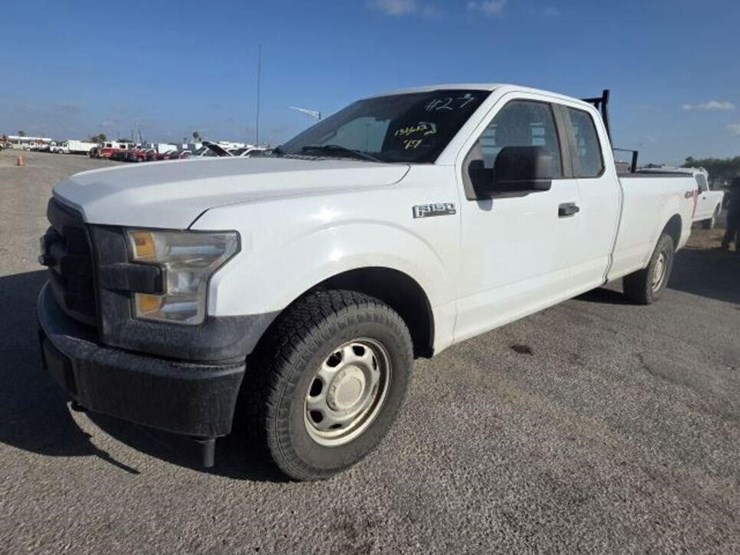 2017-ford-f150-image-1