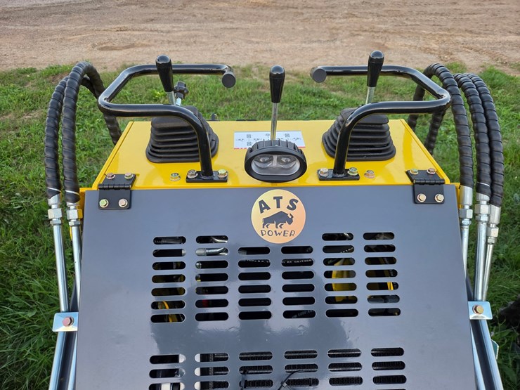 #2184-•-(edmore)ats-460-mini-skidsteer-image-9