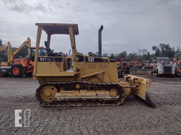1995-caterpillar-d3c-xl-iii-image-3