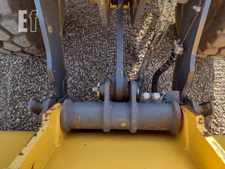 deere-544-p-tier-image-26