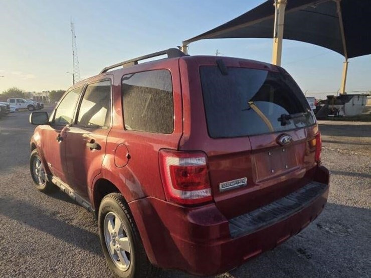 2008-ford-escape-image-3