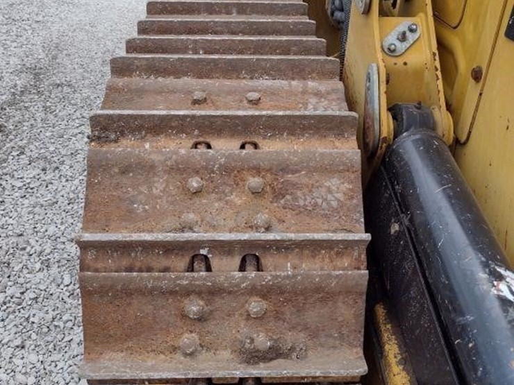 caterpillar-d1-image-30