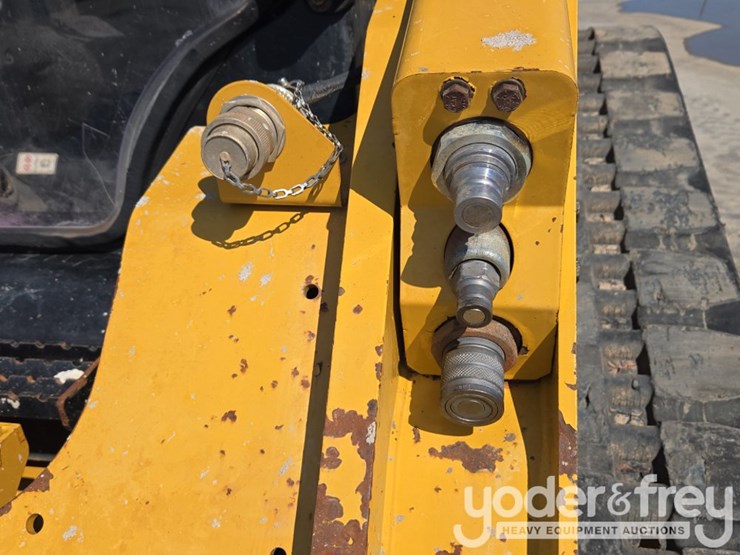 2019-caterpillar-299d2-image-27