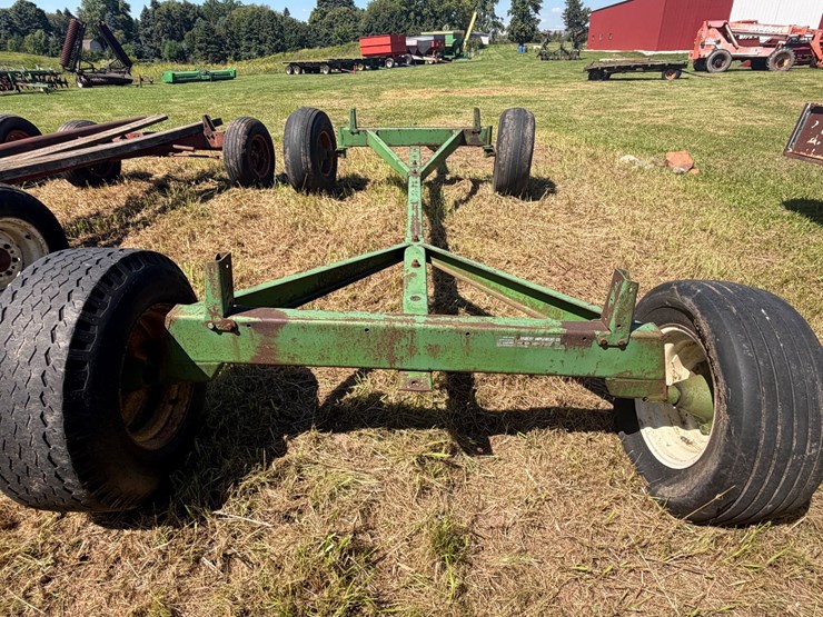 john-deere-1075-image-5