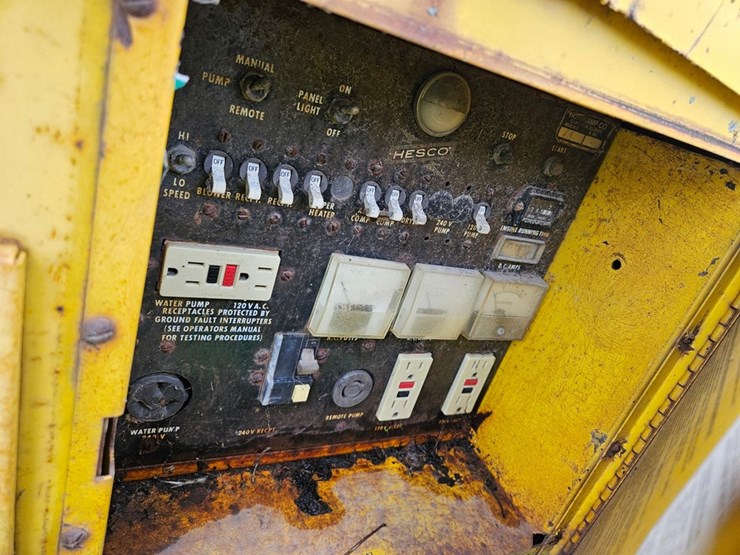 #2075-•-hescc-1500-15-service-trailer-image-24