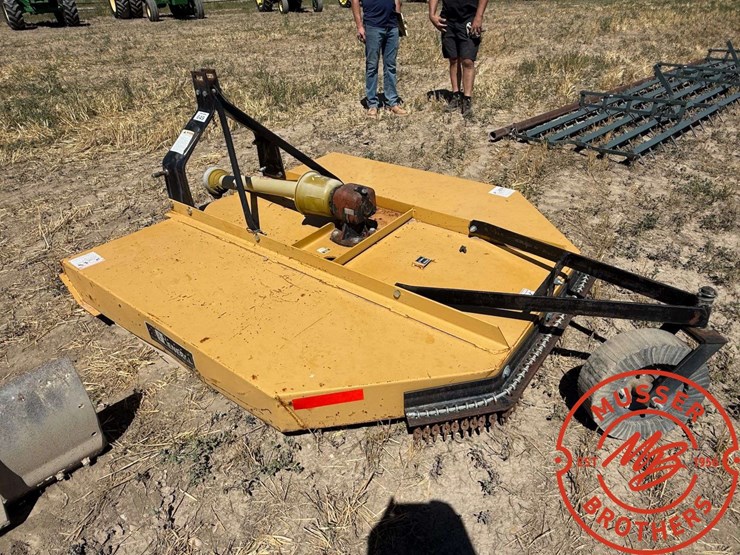 general-72"-rotary-mower-image-5