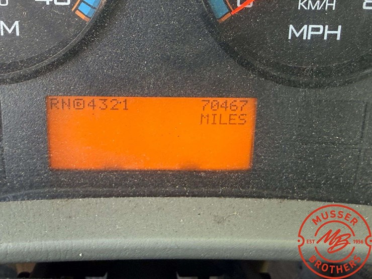 2011-international-durastar-4300-image-33