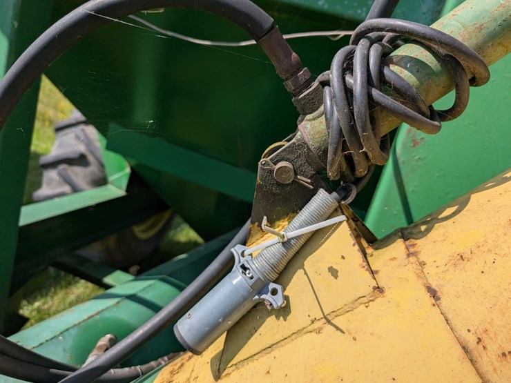 john-deere-1210-image-12
