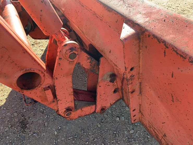 new-holland-7740-image-26