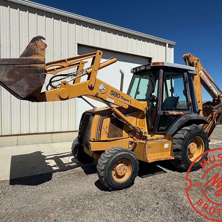 1996 CASE 580