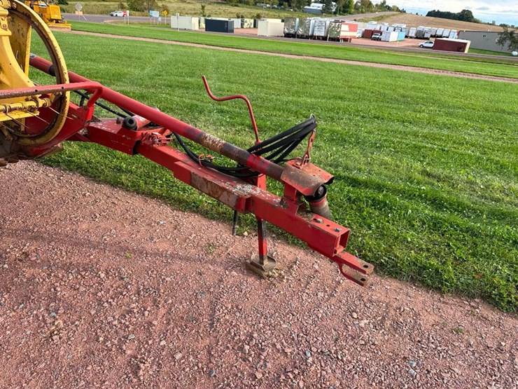 new-holland-488-image-8