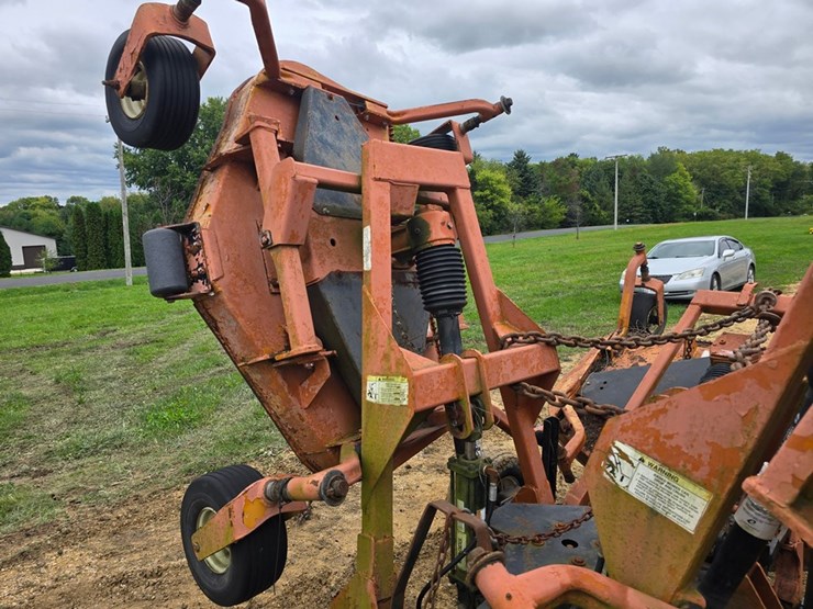 #2068-•-woods-16'-flex-wing-finish-mower-image-17