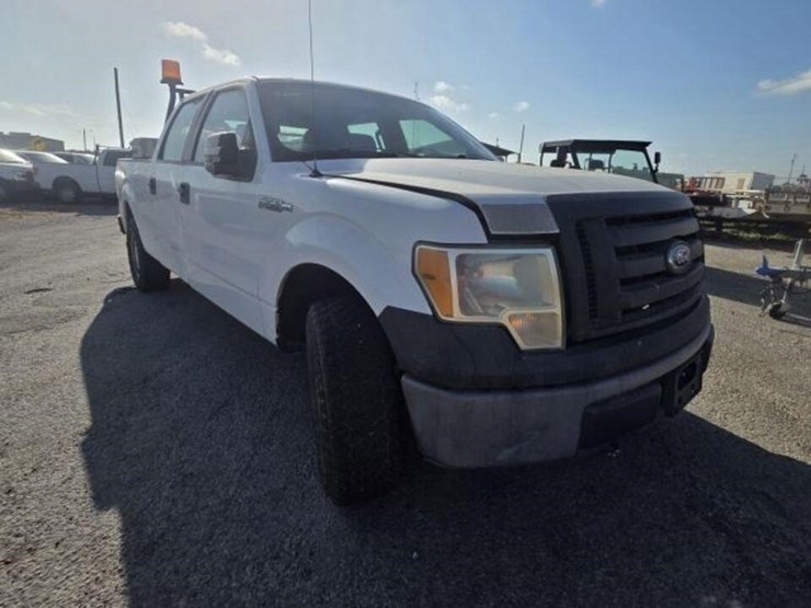 2011-ford-f150-image-2