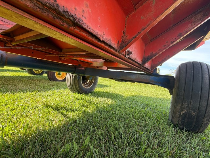 john-deere-1065a-image-8
