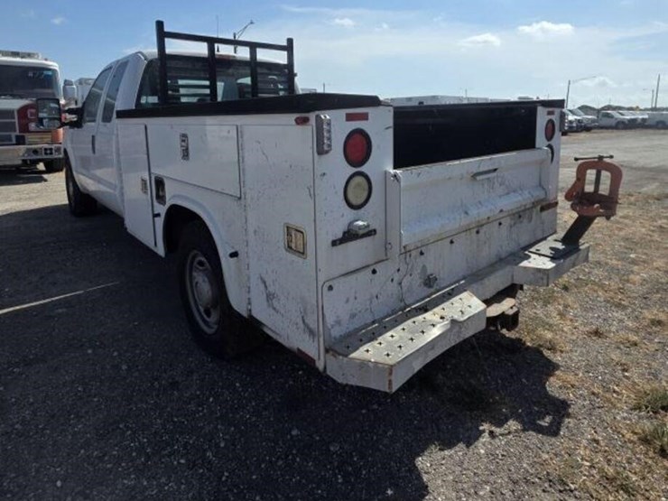 2014-ford-f250-image-4
