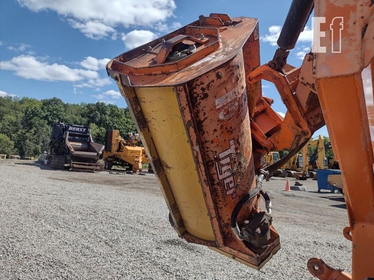 new-holland-ts115a-image-39
