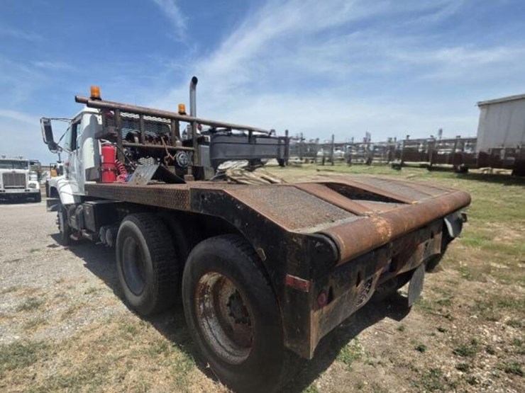 1998-navistar-2674-1hsglaet8wh503873-image-4