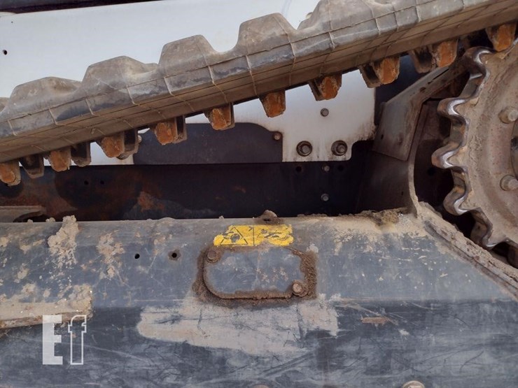 2020-bobcat-t770-image-18