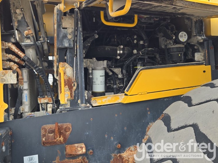 2019-komatsu-wa380-8-image-49