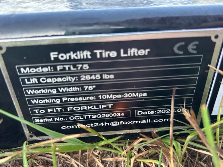 #161-•-forklift-tire-lifter-image-3