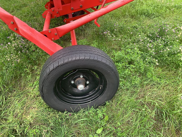 westfield-tgx-80x31-auger-image-6