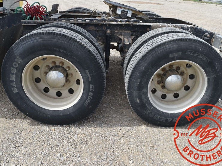 2001-western-star-4964ex-image-24