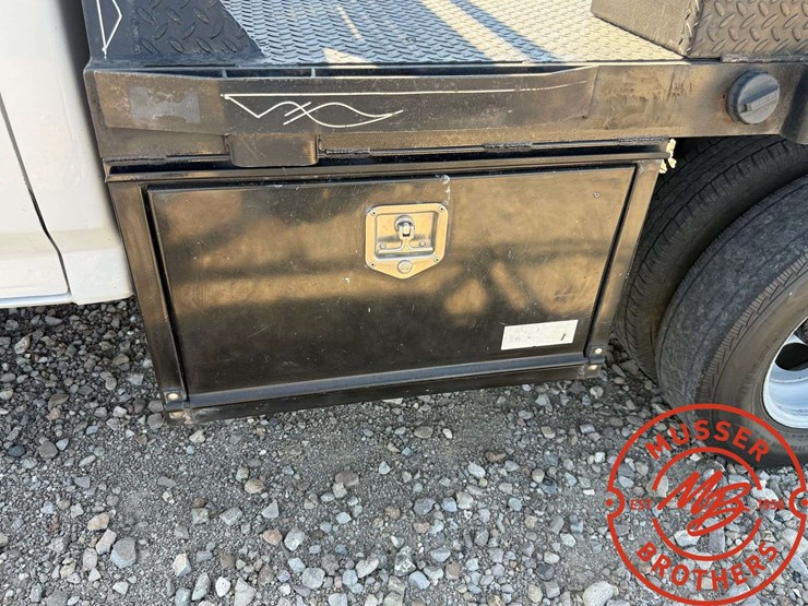 1995-ford-f350-image-11