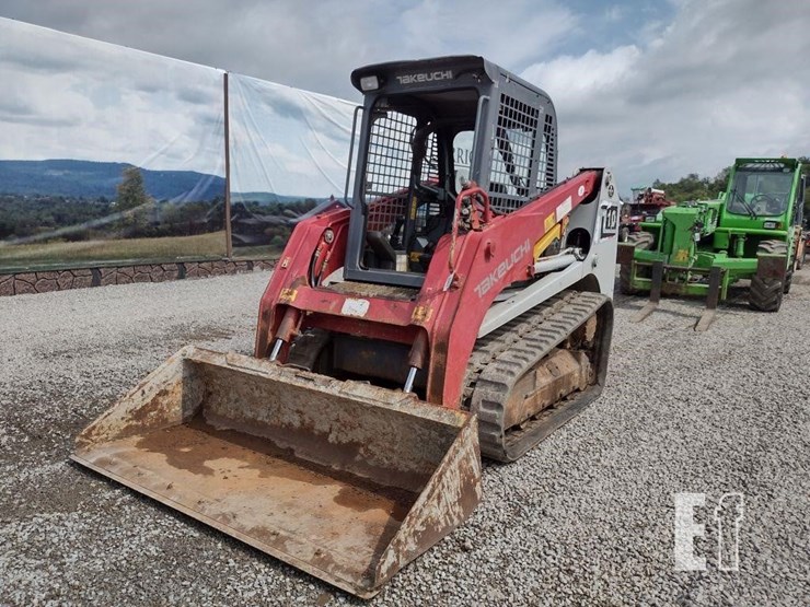 2014-takeuchi-tl10-image-30