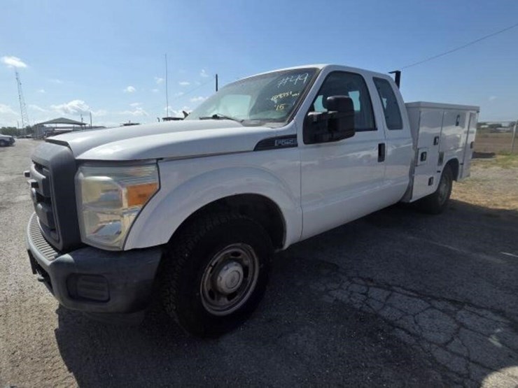 2015-ford-f250-image-1